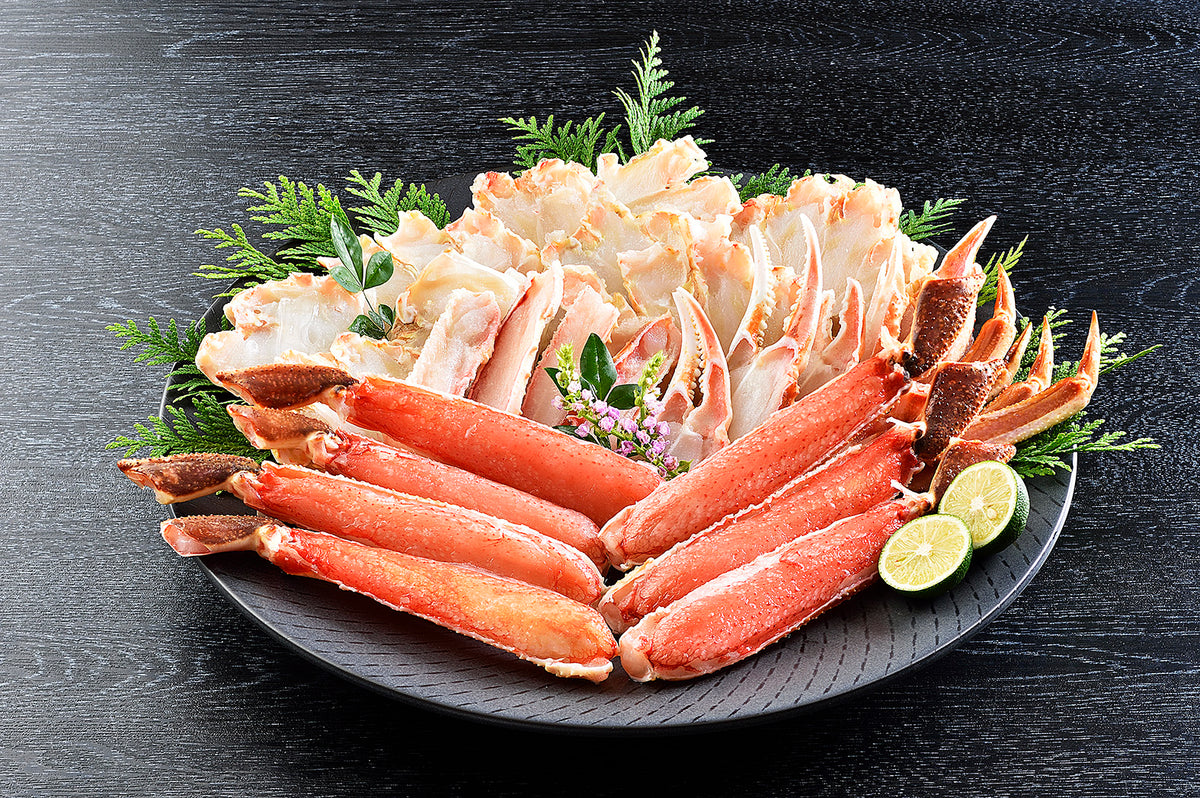 送料無料！《生食可》 カット済み ずわいがに 約700～800g（DMS308）